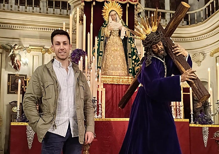 El joven prioste de la Esperanza: «Es lo más grande que me ha pasado en mi vida»